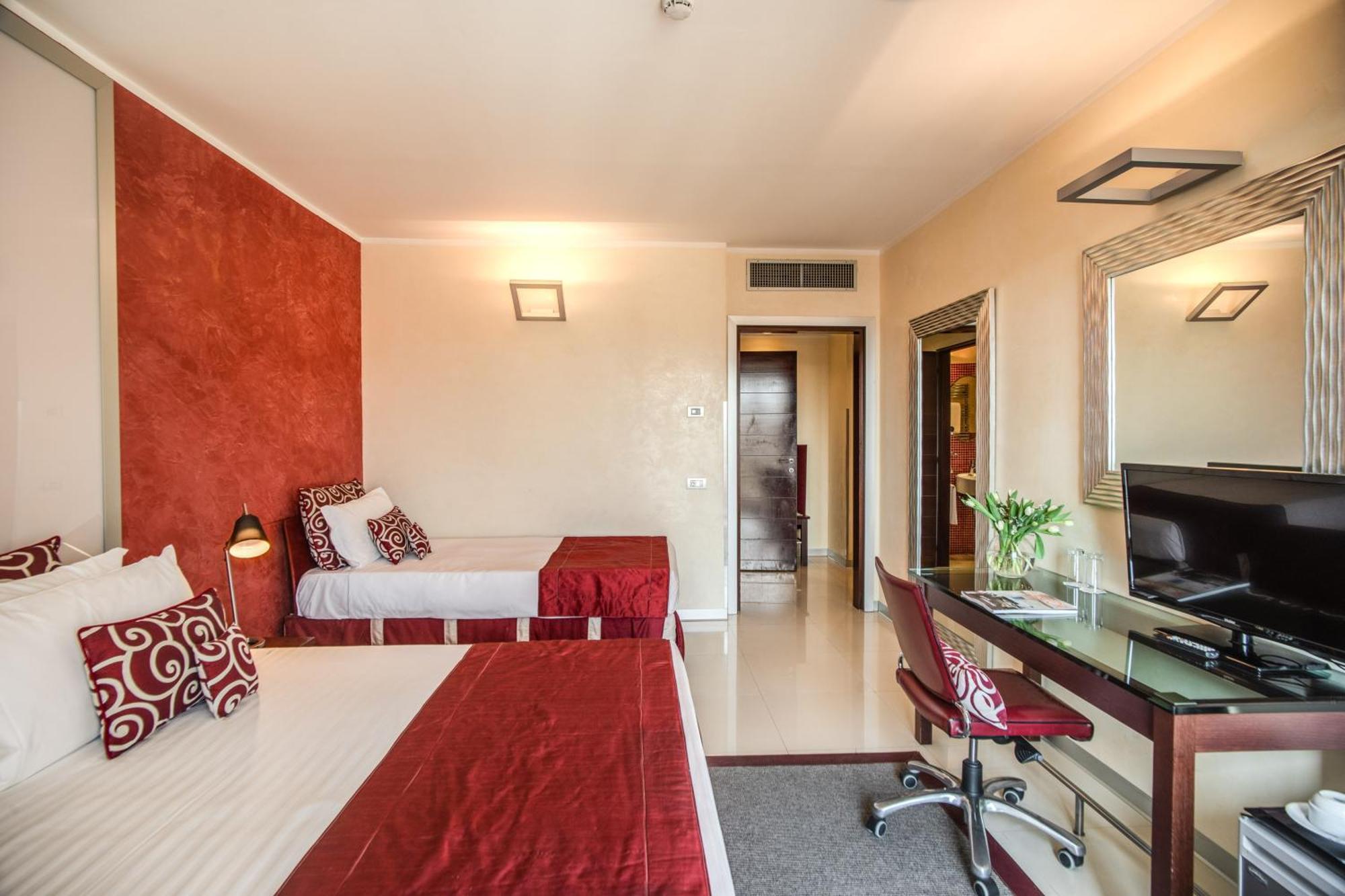 La Griffe Hotel Roma Exteriér fotografie A room at the hotel